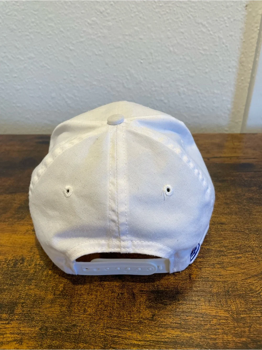 VTG 1993 The Game USC Trojans White Snapback Hat Green Underbrim NCAA